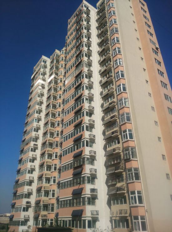 點擊查看詳細信息<br>標題：菏澤金御華府陽臺壁掛太陽能工程 閱讀次數：4595